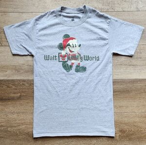 Disney Parks Authentic Unisex Small Mickey Mouse Santa Clause Christmas Shirt